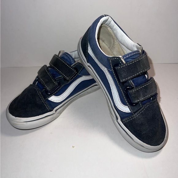 Vans - Picture 5 of 6